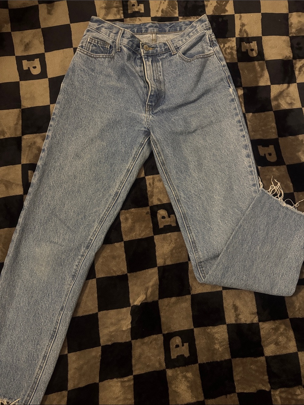 Brandy Melville Light Wash Straight Leg Jeans